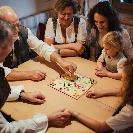 Spielmann فندق 4*